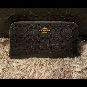 Black Beauties wallet